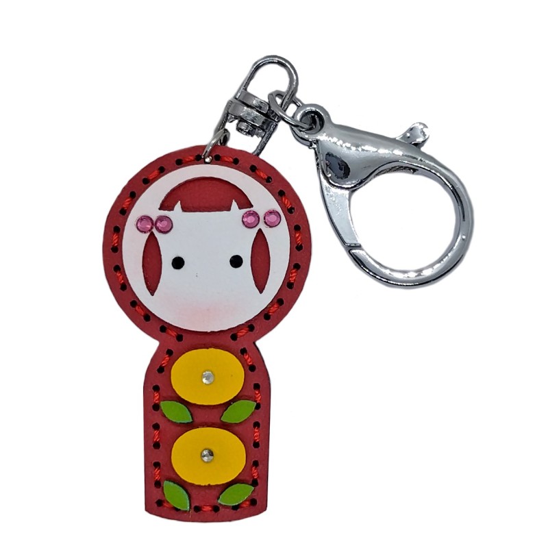 Breloczek skórzany kokeshi mały czerwony