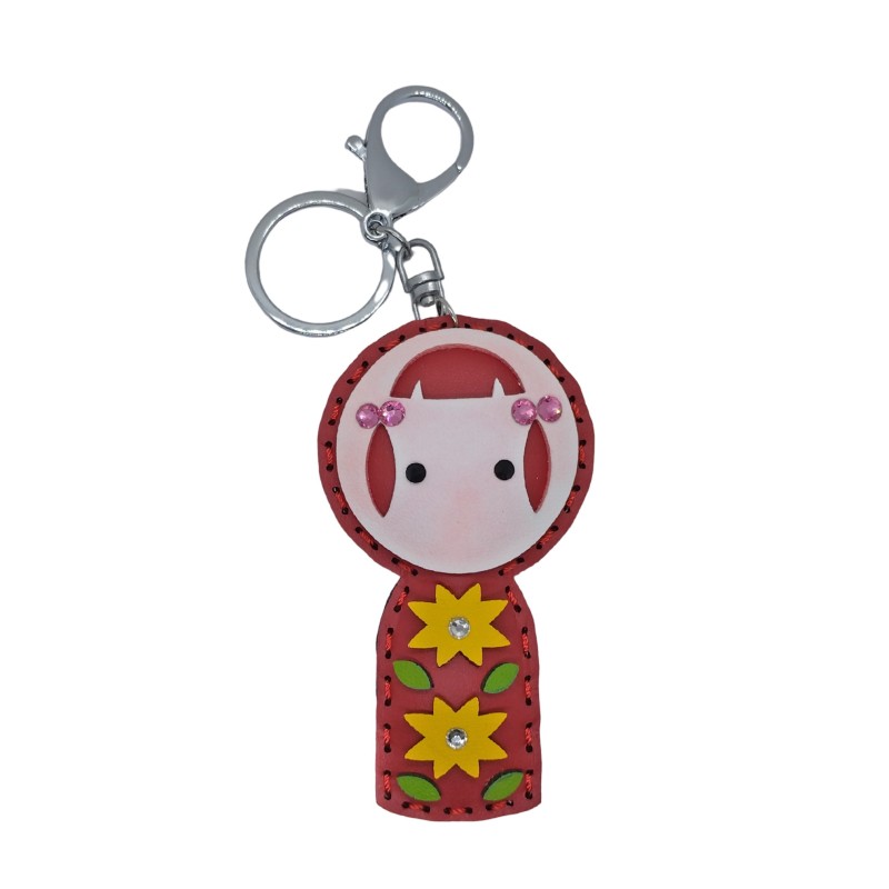 Breloczek skórzany kokeshi duży czerwony